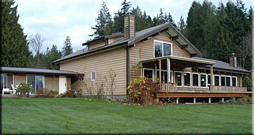 Ocean Beach Lodge, Powell River accommodation, British Columbia, Canada